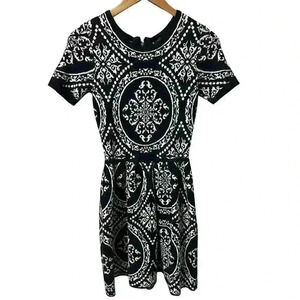 Romeo + Juliet Couture Damask Sweater Dress Black White Size Small